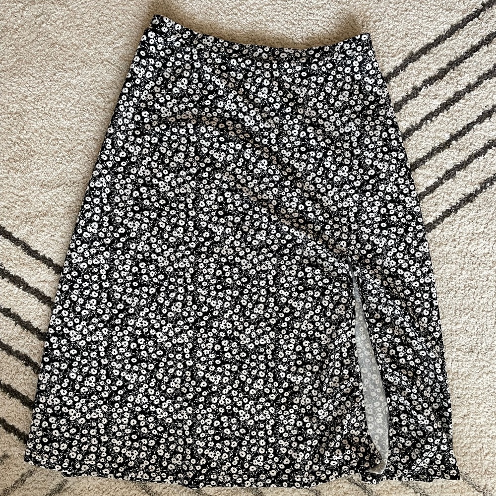 SHEIN Plus Size Floral Midi Skirt (2XL)